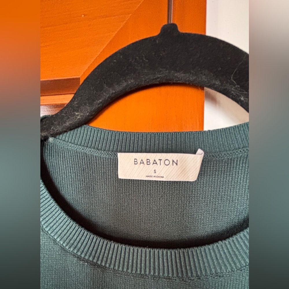 Babaton Sculpt Knit Crew Longsleeve Green - Picture 3 of 10